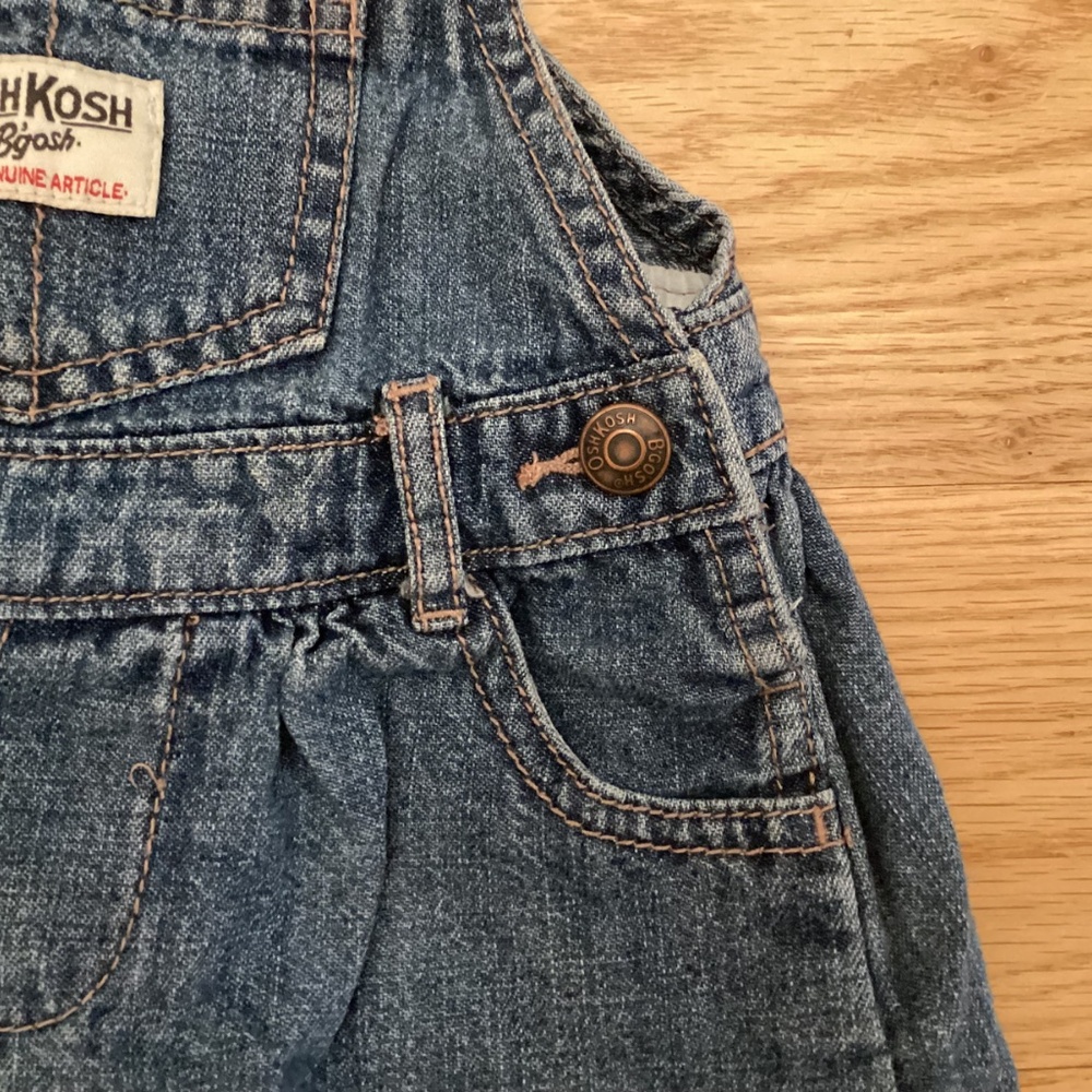 OshKosh Denim Jumper Size 18 mo - Picture 3 of 4
